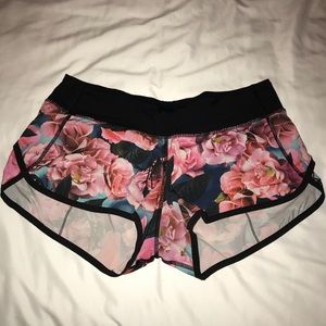 Lululemon Floral Speed Up Shorts